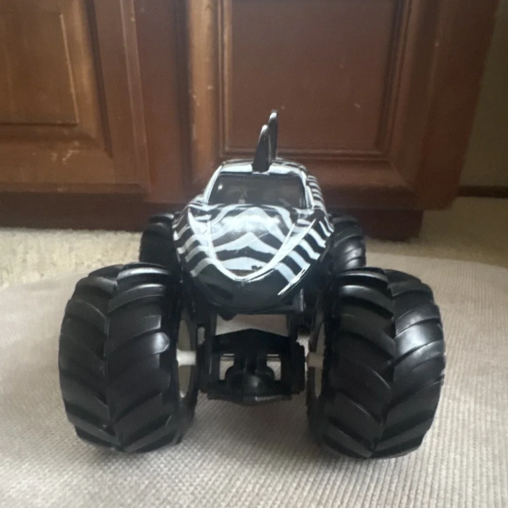 Hot Wheels Monster Jam Shark Monster Truck Toy Vehicle, Black & White Zebra